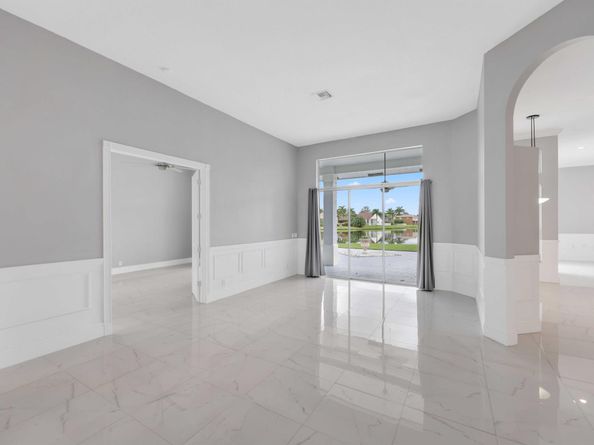 19162 Cloister Lake Lane, Boca Raton FL 33498