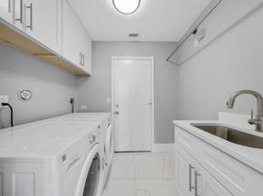 19162 Cloister Lake Lane, Boca Raton FL 33498