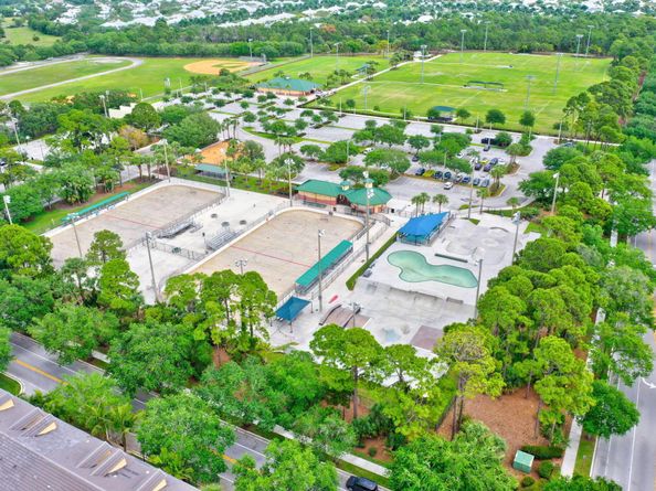 1562 Grande Cull Way, Jupiter FL 33458