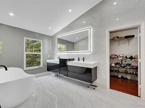 7501 Red Bay Place, Coral Springs FL 33065
