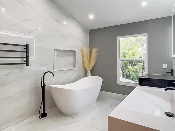 7501 Red Bay Place, Coral Springs FL 33065