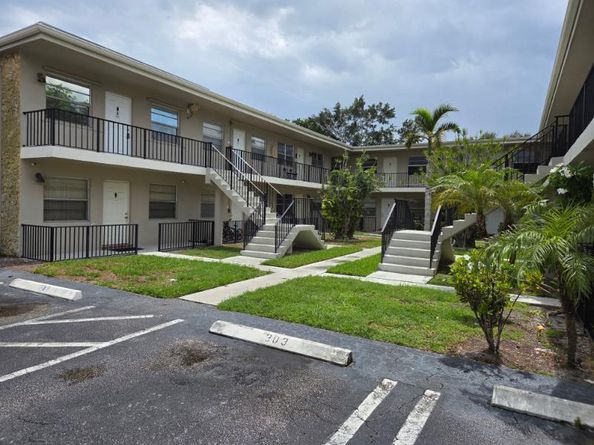 1250 Old Boynton Road 319, Boynton Beach FL 33426