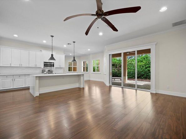 12077 Aviles Circle, Palm Beach Gardens FL 33418