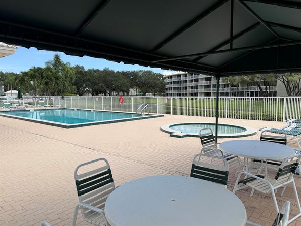 6073 Balboa Circle 105, Boca Raton FL 33433