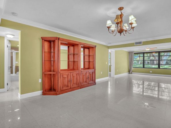 6073 Balboa Circle 105, Boca Raton FL 33433