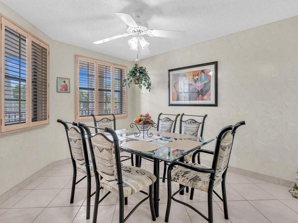 7449 Fairfax Dr 211, Fort Lauderdale FL 33321