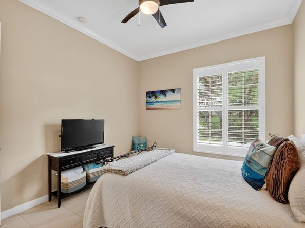 8015 Laborie Lane, Wellington FL 33414