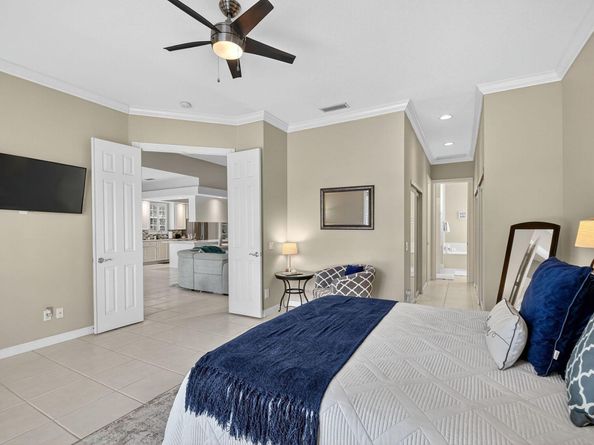 8015 Laborie Lane, Wellington FL 33414