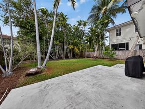 519 SW 9th St, Fort Lauderdale FL 33315