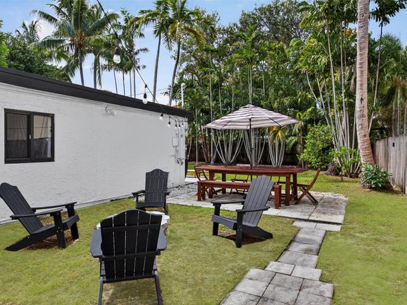 519 SW 9th St, Fort Lauderdale FL 33315