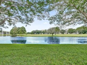 9235 Lagoon Pl 207, Davie FL 33324