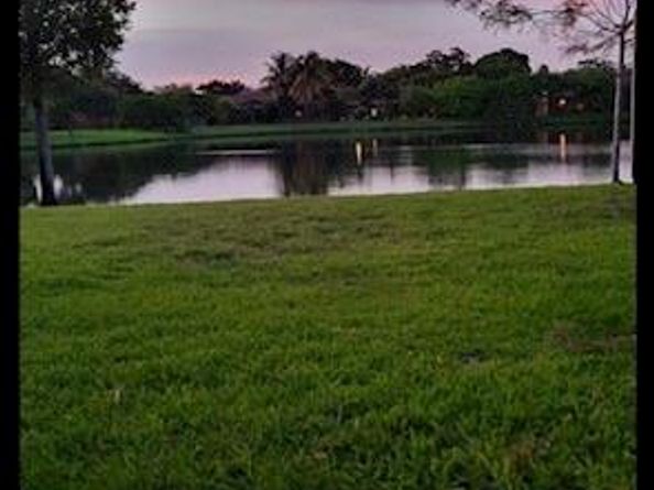 818 NW 79th Ter 0, Plantation FL 33324