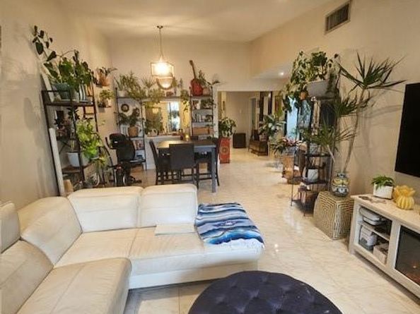 818 NW 79th Ter 0, Plantation FL 33324