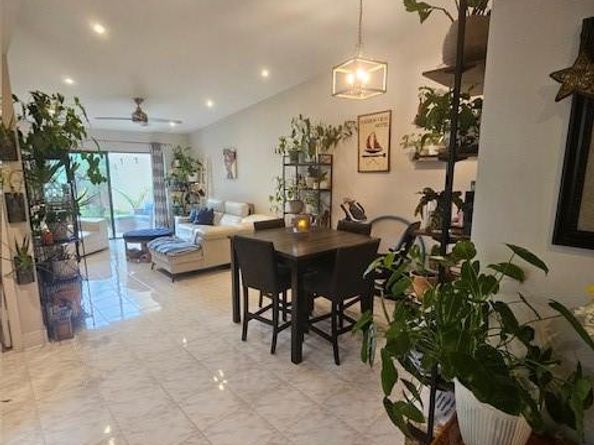 818 NW 79th Ter 0, Plantation FL 33324