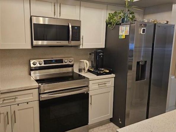 818 NW 79th Ter 0, Plantation FL 33324