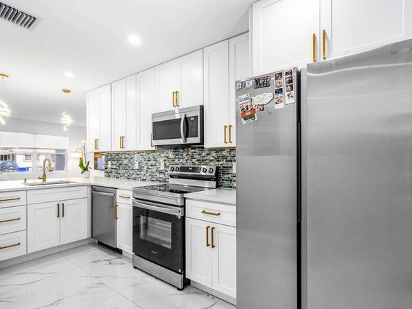 3837 NE 16th Terrace, Pompano Beach FL 33064