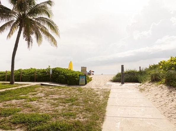 3837 NE 16th Terrace, Pompano Beach FL 33064