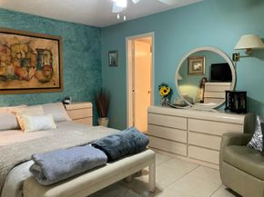 130 Southampton B, West Palm Beach FL 33417