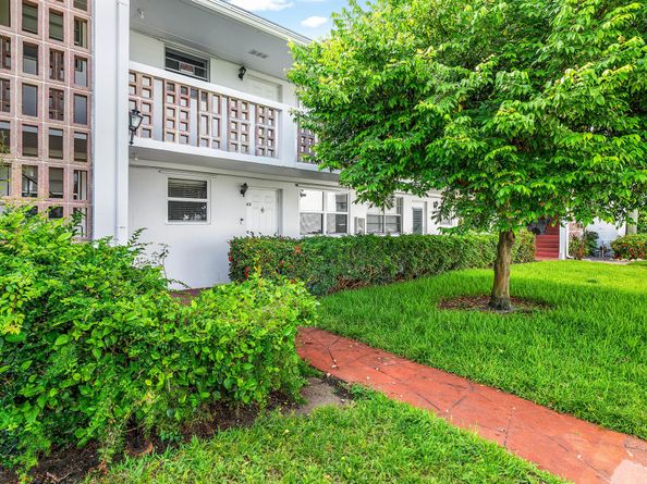 40 SE 13th Street A3, Boca Raton FL 33432
