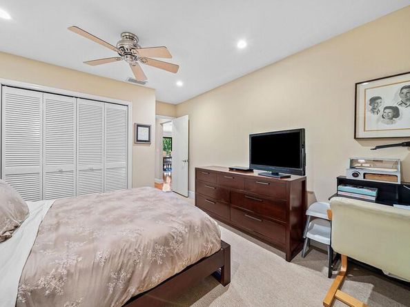 3026 NE 6th Drive, Boca Raton FL 33431