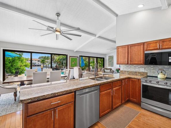 3026 NE 6th Drive, Boca Raton FL 33431