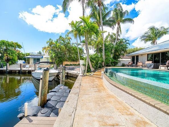 3026 NE 6th Drive, Boca Raton FL 33431