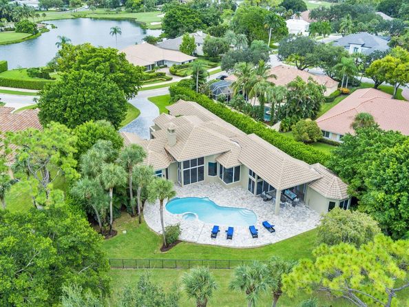 1543 Breakers West Boulevard, West Palm Beach FL 33411