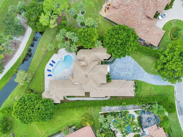 1543 Breakers West Boulevard, West Palm Beach FL 33411