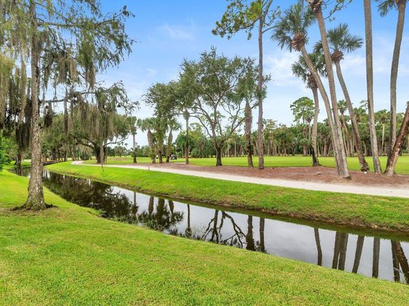 1543 Breakers West Boulevard, West Palm Beach FL 33411