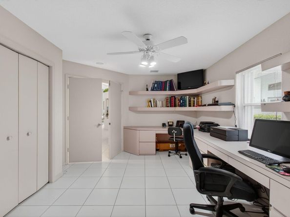 6226 Water Lilly Lane, Boynton Beach FL 33437