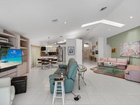 6226 Water Lilly Lane, Boynton Beach FL 33437