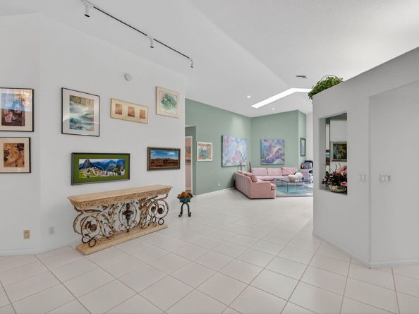 6226 Water Lilly Lane, Boynton Beach FL 33437