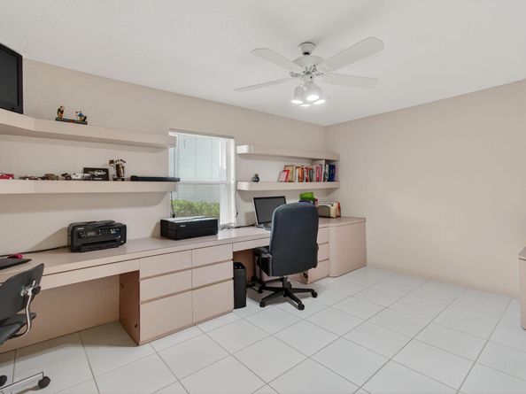 6226 Water Lilly Lane, Boynton Beach FL 33437