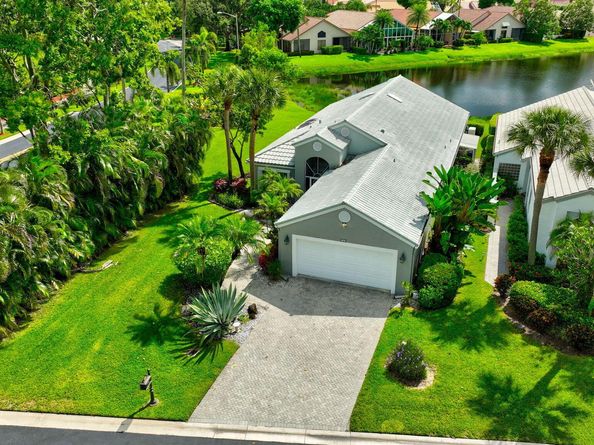 6226 Water Lilly Lane, Boynton Beach FL 33437