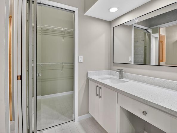 8041 Aberdeen Drive 202, Boynton Beach FL 33472