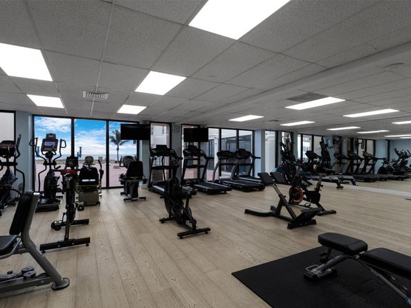 1147 Hillsboro Mile 307, Hillsboro Beach FL 33062