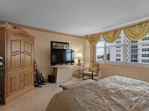 1147 Hillsboro Mile 307, Hillsboro Beach FL 33062