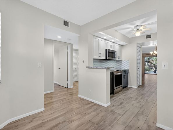 13055 SW 15th Ct 310S, Pembroke Pines FL 33027