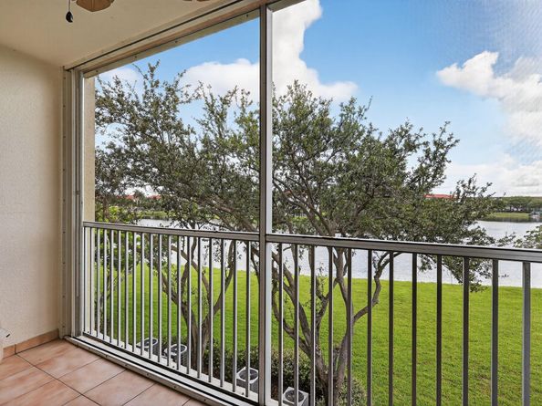 13055 SW 15th Ct 310S, Pembroke Pines FL 33027