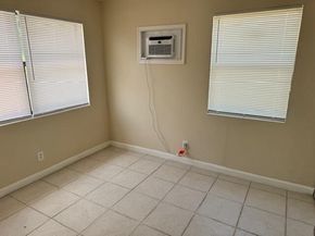 5707 Briarwood Street, Mangonia Park FL 33407