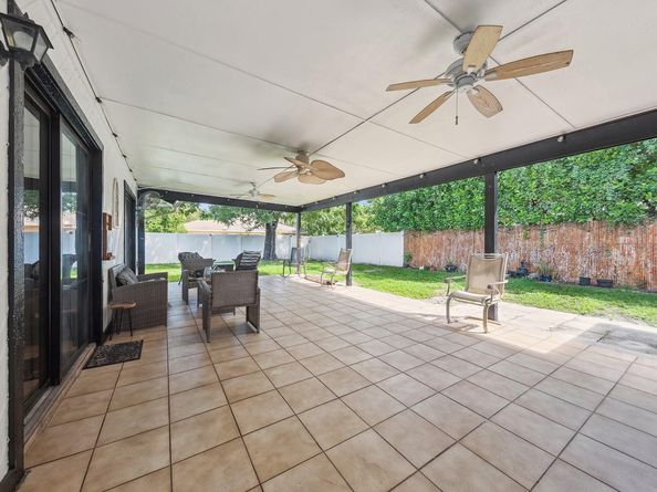 9420 Calliandra Dr, Boynton Beach FL 33436