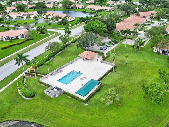 5915 Parkwalk Drive, Boynton Beach FL 33472
