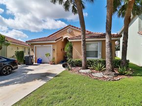 5619 Kingsmill Ct, Lake Worth FL 33463