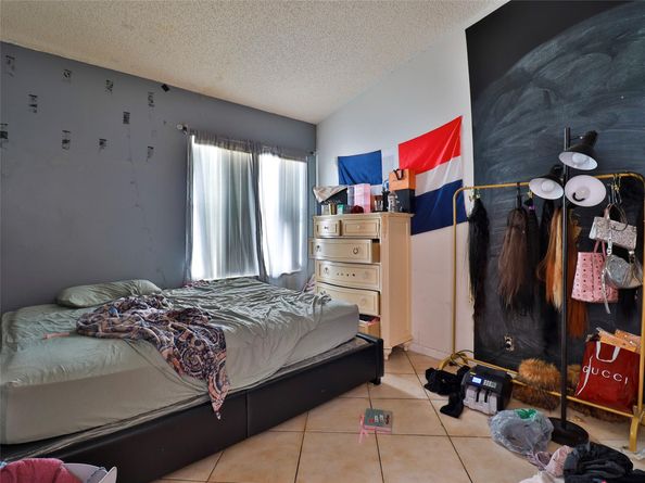 5619 Kingsmill Ct, Lake Worth FL 33463