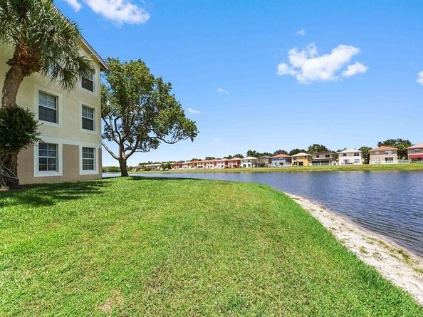 4101 San Marino Blvd 108, West Palm Beach FL 33409