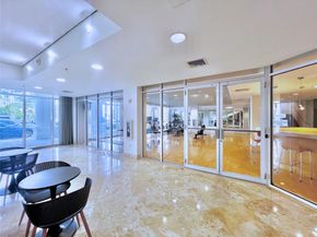 511 SE 5th Ave 2104, Fort Lauderdale FL 33301