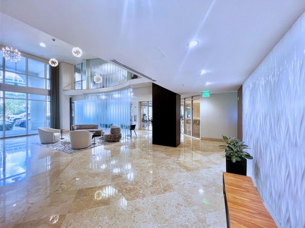 511 SE 5th Ave 2104, Fort Lauderdale FL 33301