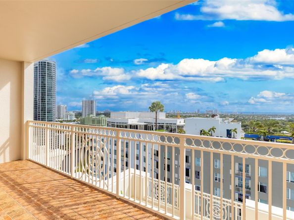 511 SE 5th Ave 2104, Fort Lauderdale FL 33301
