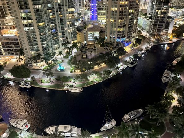 511 SE 5th Ave 2104, Fort Lauderdale FL 33301