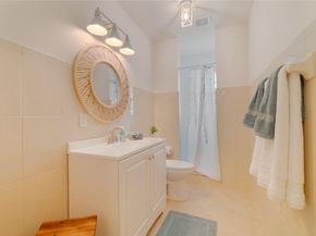 951 Green Street, West Palm Beach FL 33405